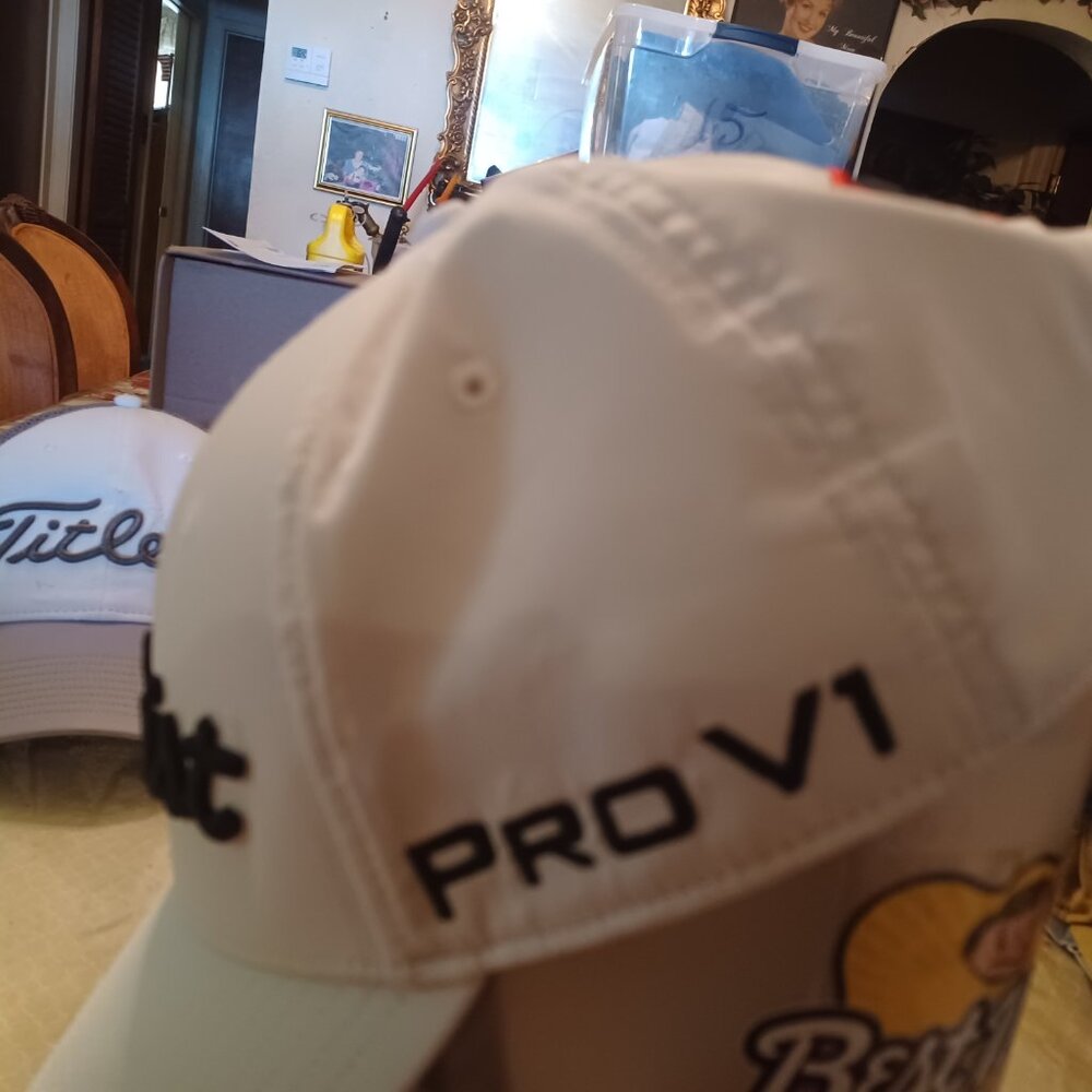 Titleist Men's Golf Cap Adjustable Pro VI FJ White with Black Lettering - Picture 6 of 8
